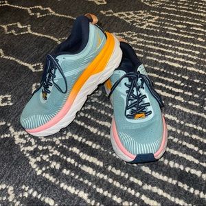 Women’s Hoka OneOne Bondi 7 Size 6.5 USED